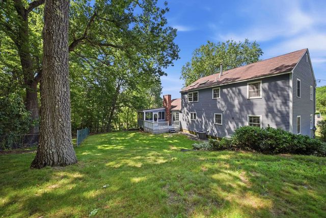 101 Currier Drive, Manchester, NH 03104