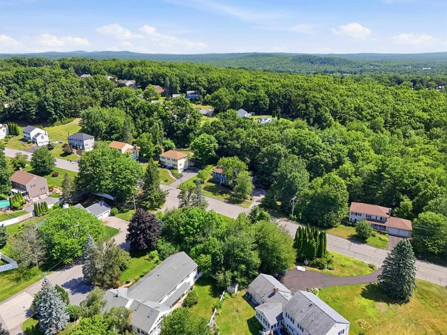 101 Currier Drive, Manchester, NH 03104