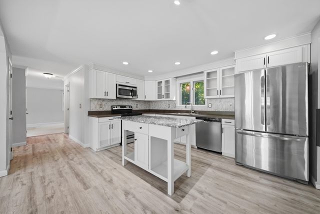 101 Currier Drive, Manchester, NH 03104
