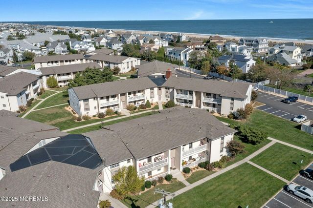 75 Wharfside Drive, Monmouth Beach, NJ 07750