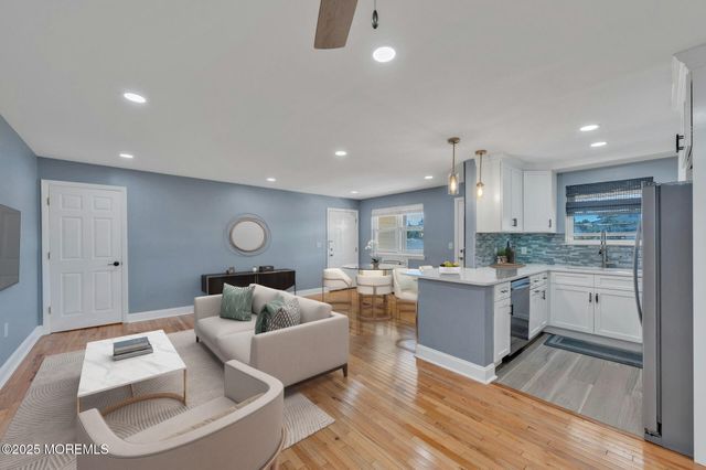 75 Wharfside Drive, Monmouth Beach, NJ 07750