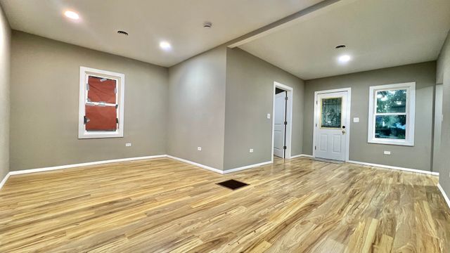 306 Anderson Avenue, Joliet, IL 60433