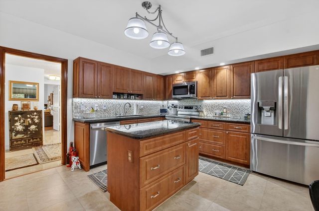 7590 Elmridge Drive, Boca Raton, FL 33433