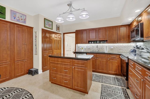 7590 Elmridge Drive, Boca Raton, FL 33433