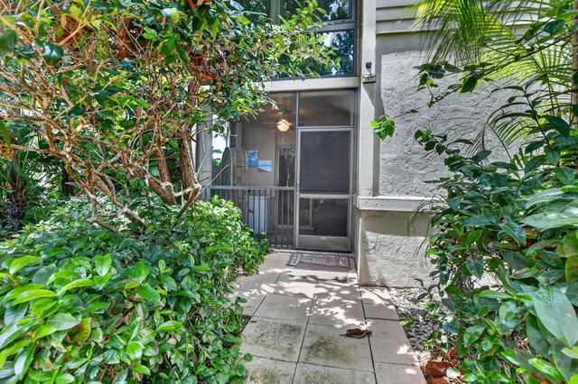 7590 Elmridge Drive, Boca Raton, FL 33433