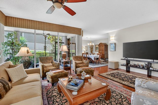 7590 Elmridge Drive, Boca Raton, FL 33433