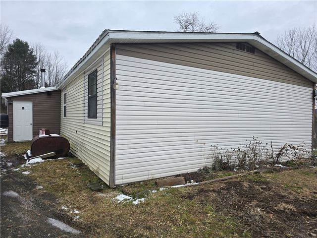 699 Kilroy Road, Oxford, NY 13830