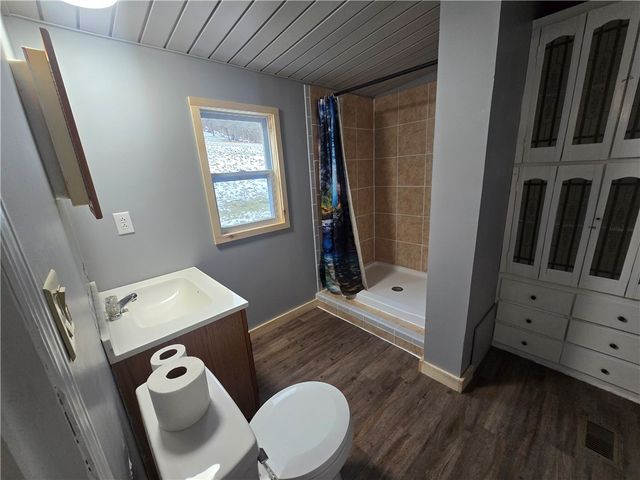 699 Kilroy Road, Oxford, NY 13830