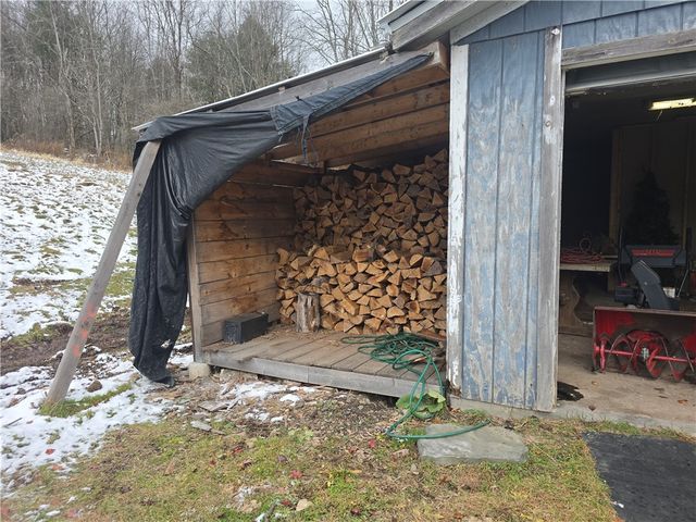 699 Kilroy Road, Oxford, NY 13830