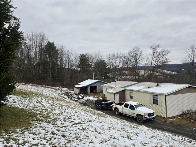 699 Kilroy Road, Oxford, NY 13830