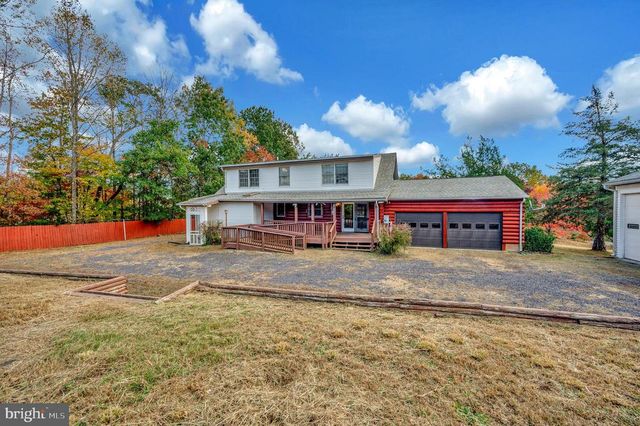 3856 RAPIDAN HILLS DR, Locust Grove, VA 22508
