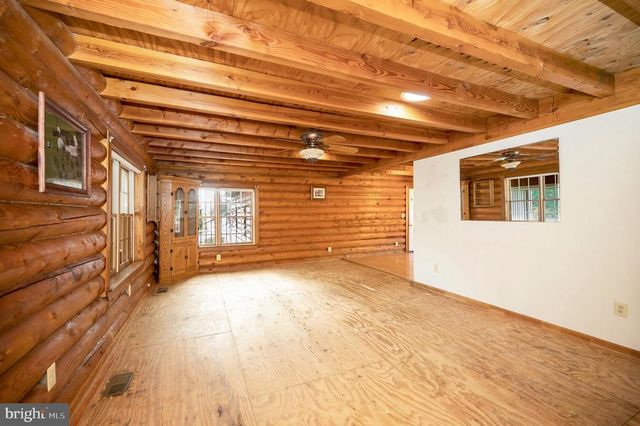 3856 RAPIDAN HILLS DR, Locust Grove, VA 22508