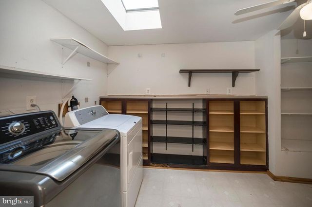 3856 RAPIDAN HILLS DR, Locust Grove, VA 22508