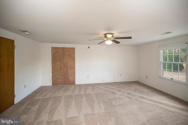 3856 RAPIDAN HILLS DR, Locust Grove, VA 22508