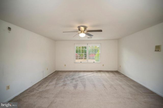 3856 RAPIDAN HILLS DR, Locust Grove, VA 22508