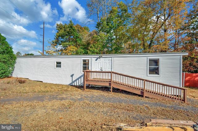 3856 RAPIDAN HILLS DR, Locust Grove, VA 22508