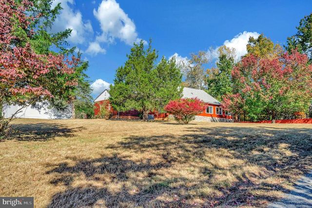3856 RAPIDAN HILLS DR, Locust Grove, VA 22508
