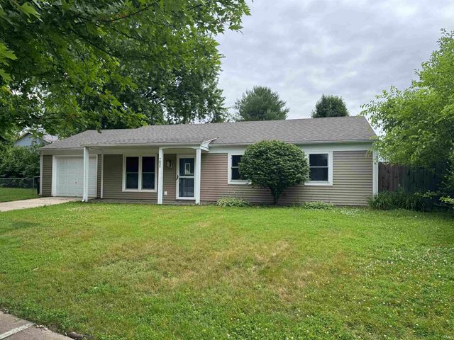 7824 Greenbank Court, Fort Wayne, IN 46815