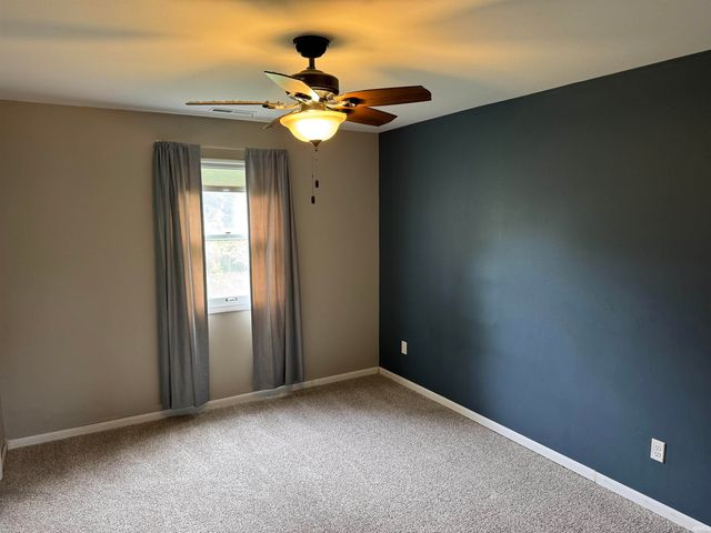 7824 Greenbank Court, Fort Wayne, IN 46815