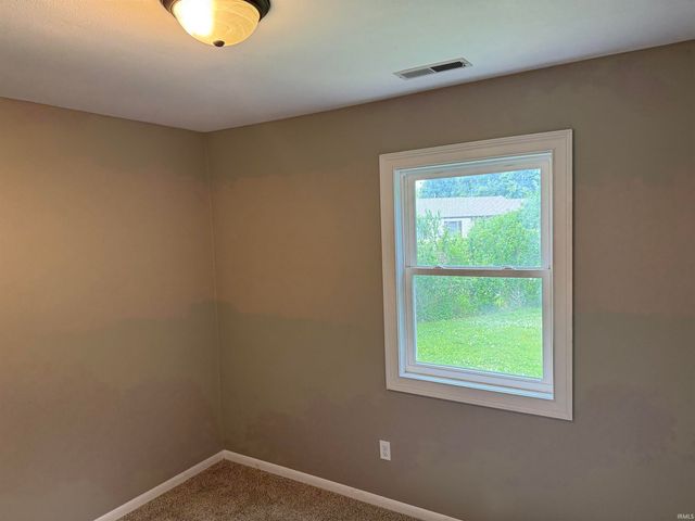 7824 Greenbank Court, Fort Wayne, IN 46815