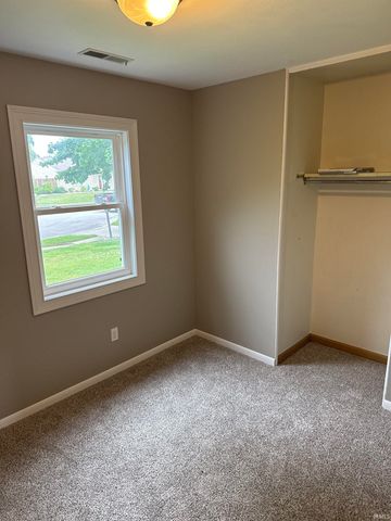 7824 Greenbank Court, Fort Wayne, IN 46815