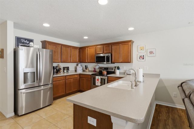 5044 DANCING BAY LANE, Wesley Chapel, FL 33543