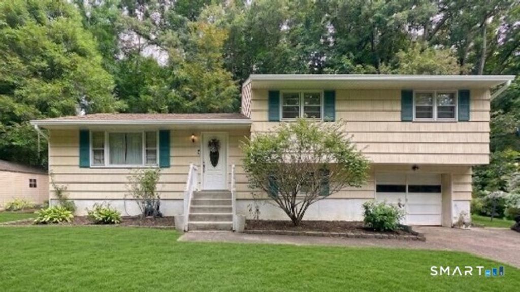 28 Bound Line Road, Wolcott, CT 06716