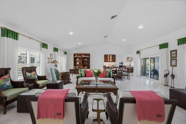 9039 SE Hawksbill Way, Hobe Sound, FL 33455