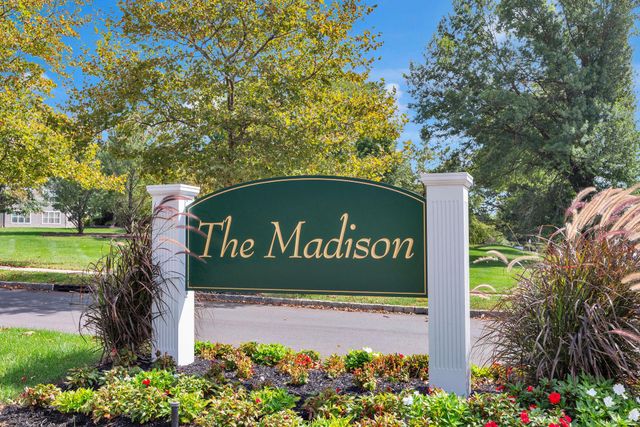 222 MASTERSON CT, Ewing, NJ 08618