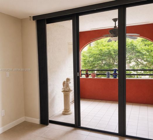 3545 Magellan Circle 3585, Aventura, FL 33180