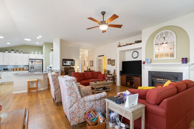 125 Seville Dr., Murrells Inlet, SC 29576