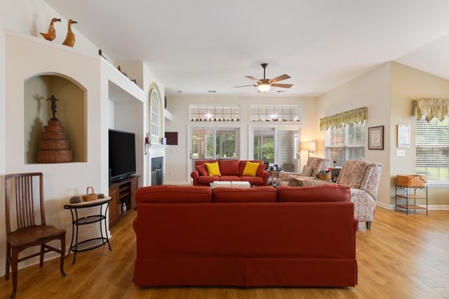 125 Seville Dr., Murrells Inlet, SC 29576