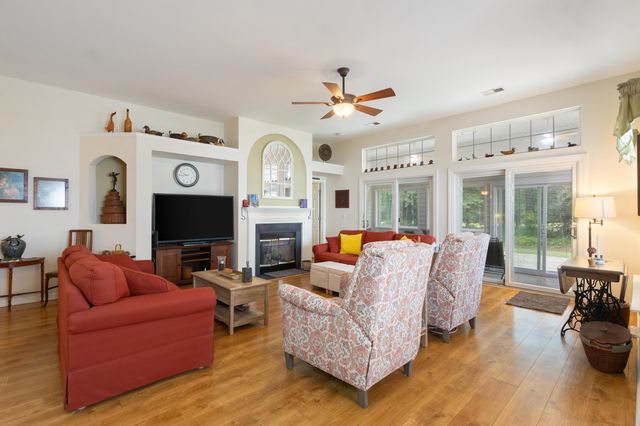 125 Seville Dr., Murrells Inlet, SC 29576