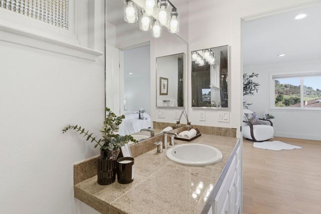 3236 Brittan Avenue, San Carlos, CA 94070