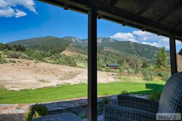 162 Wapiti Run, Swan Valley, ID 83449