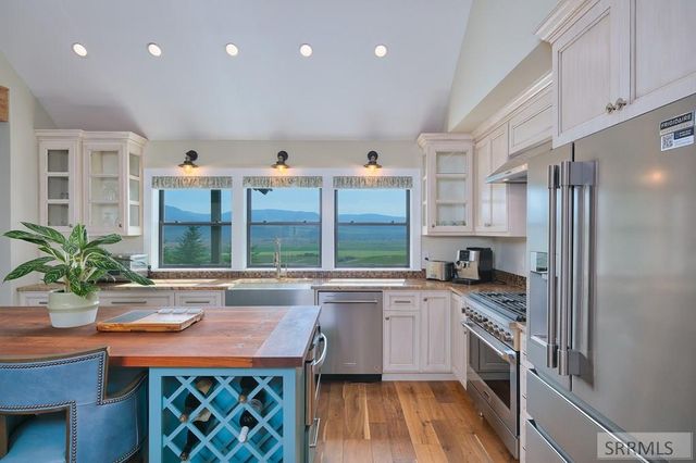 162 Wapiti Run, Swan Valley, ID 83449