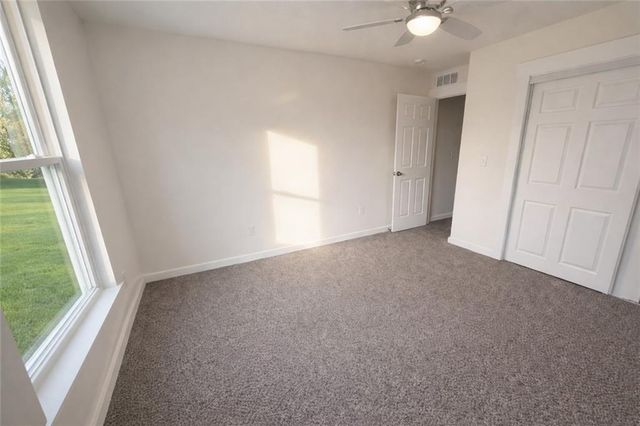 616-618 N Hocker Avenue, Independence, MO 64050