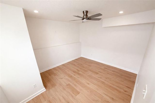 616-618 N Hocker Avenue, Independence, MO 64050