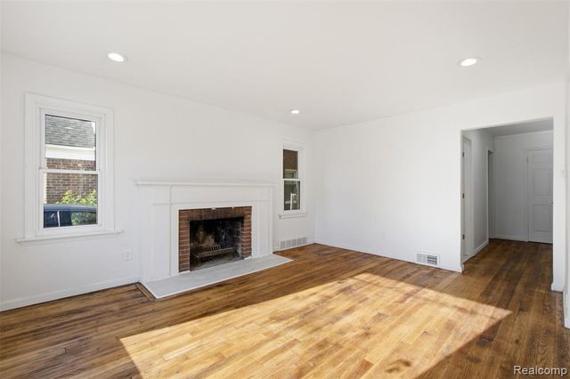 18636 Mark Twain Street, Detroit, MI 48235