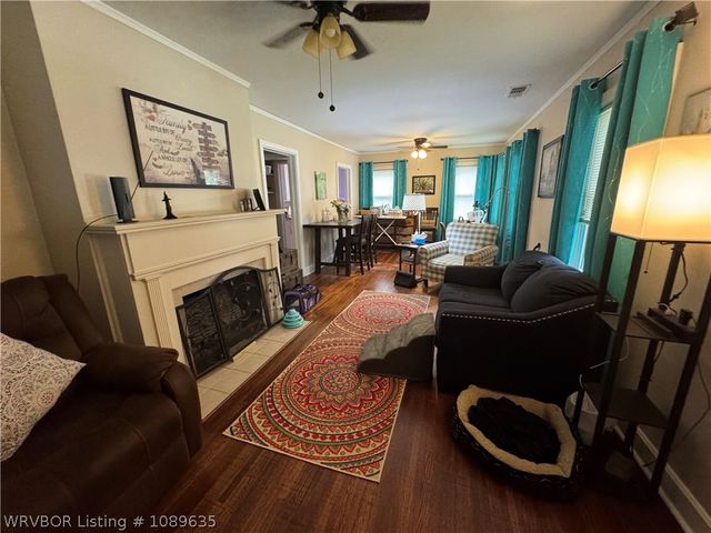 2520 L Street, Fort Smith, AR 72901
