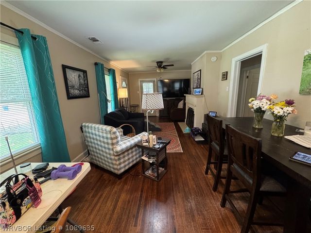 2520 L Street, Fort Smith, AR 72901