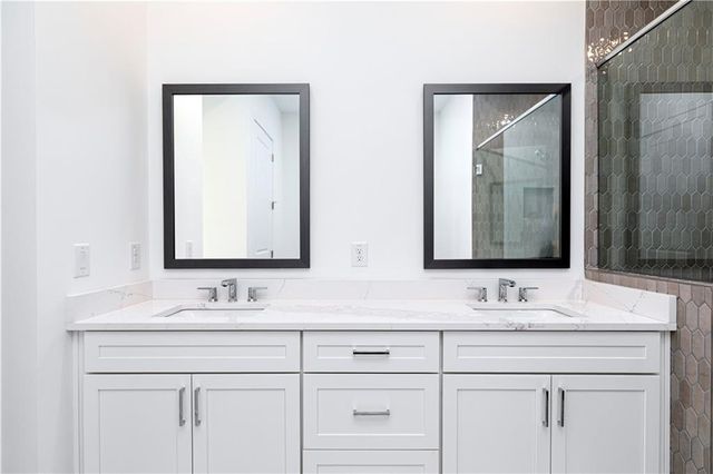2054 LANIER Grove, Alpharetta, GA 30009