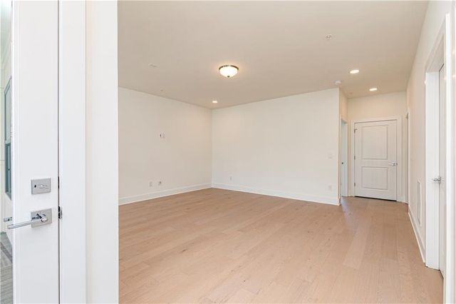2054 LANIER Grove, Alpharetta, GA 30009