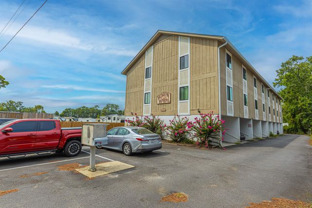 603 Wagon Wheel Rd Apt 201, Myrtle Beach, SC 29572