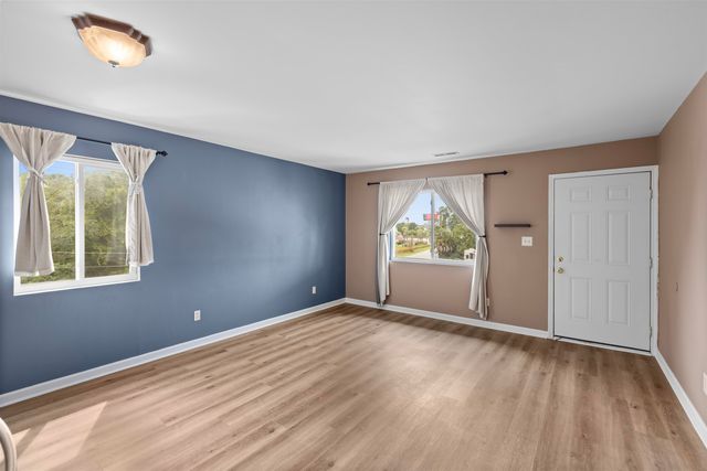 603 Wagon Wheel Rd Apt 201, Myrtle Beach, SC 29572
