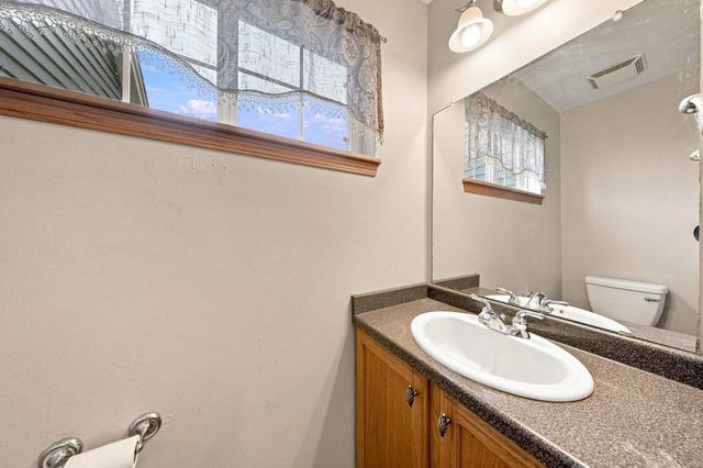 N173W20130 Raymond ROAD, Jackson, WI 53037