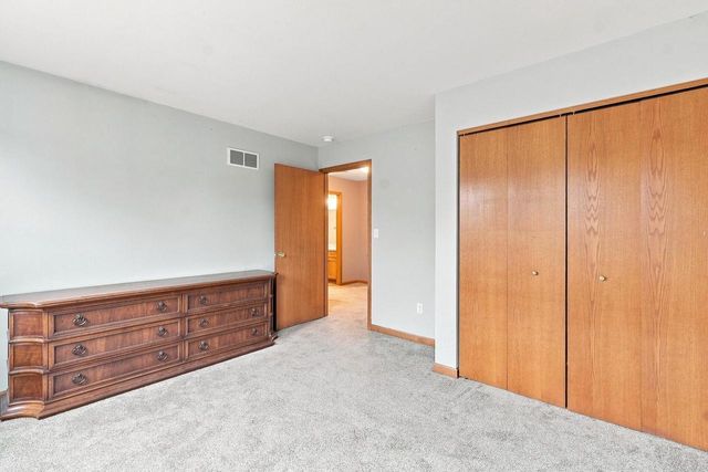 N173W20130 Raymond ROAD, Jackson, WI 53037