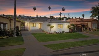 3945 S Norton Avenue, Los Angeles, CA 90008
