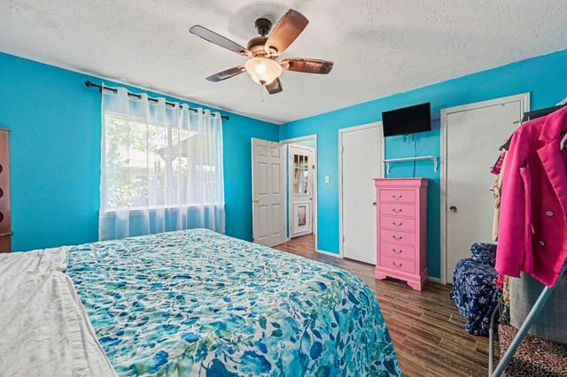 22107 Kenlake Drive, Katy, TX 77450