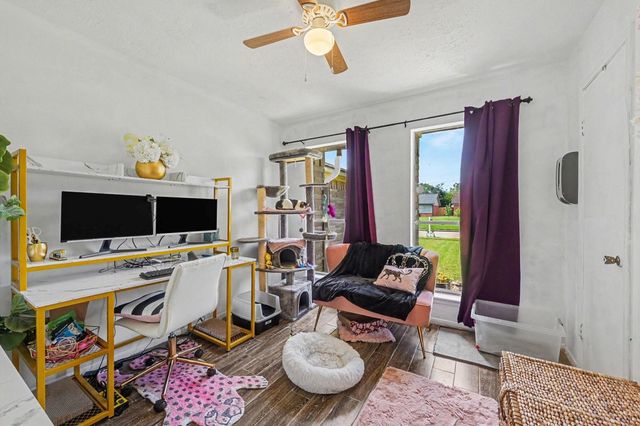 22107 Kenlake Drive, Katy, TX 77450
